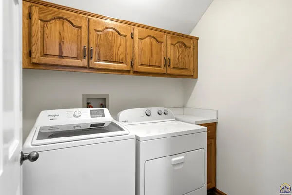 $450,000 | 3456 Southwest Brandywine Court, Topeka, KS 66614