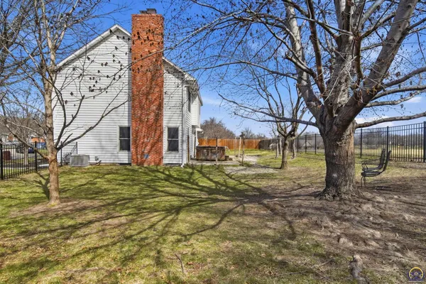$450,000 | 3456 Southwest Brandywine Court, Topeka, KS 66614