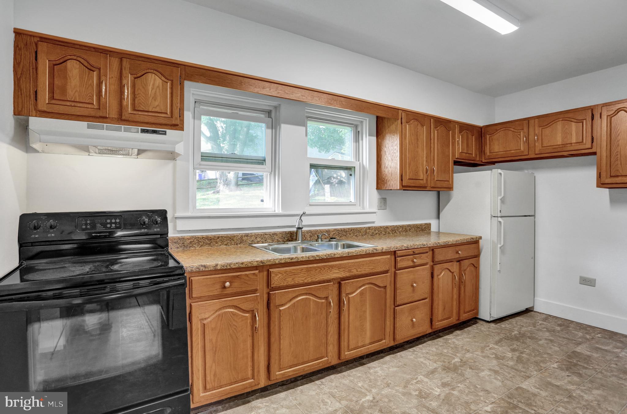 113 Ridge Street Reading, PA 19607 - Photo 4 of 37 Gallery Image 4