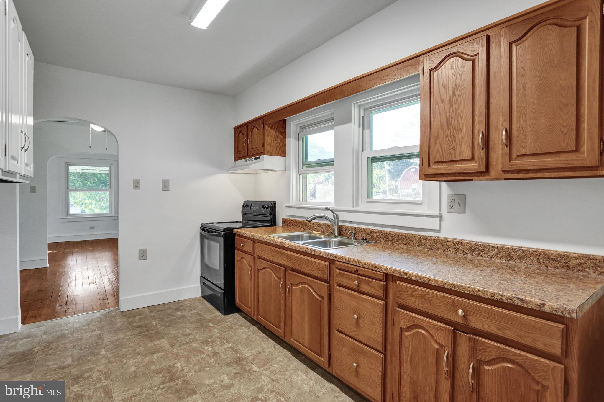 113 Ridge Street Reading, PA 19607 - Photo 5 of 37 Gallery Image 5