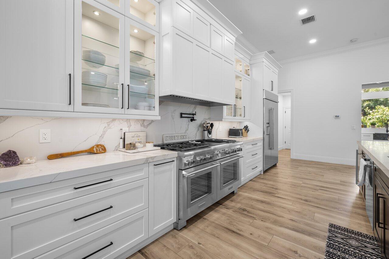 11871 160th Road North Jupiter, FL 33478 - Photo 8 of 66 Gourmet Culinary Kitchen