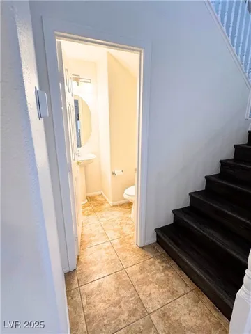 $2,550 | 210 Lynbrook Street, Henderson, NV 89012