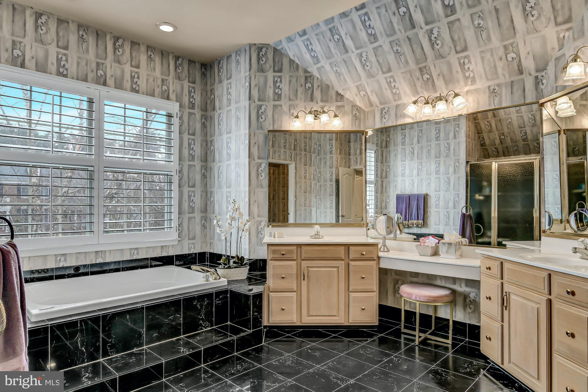 12846 Parapet Way Herndon, VA 20171 - Photo 38 of 72