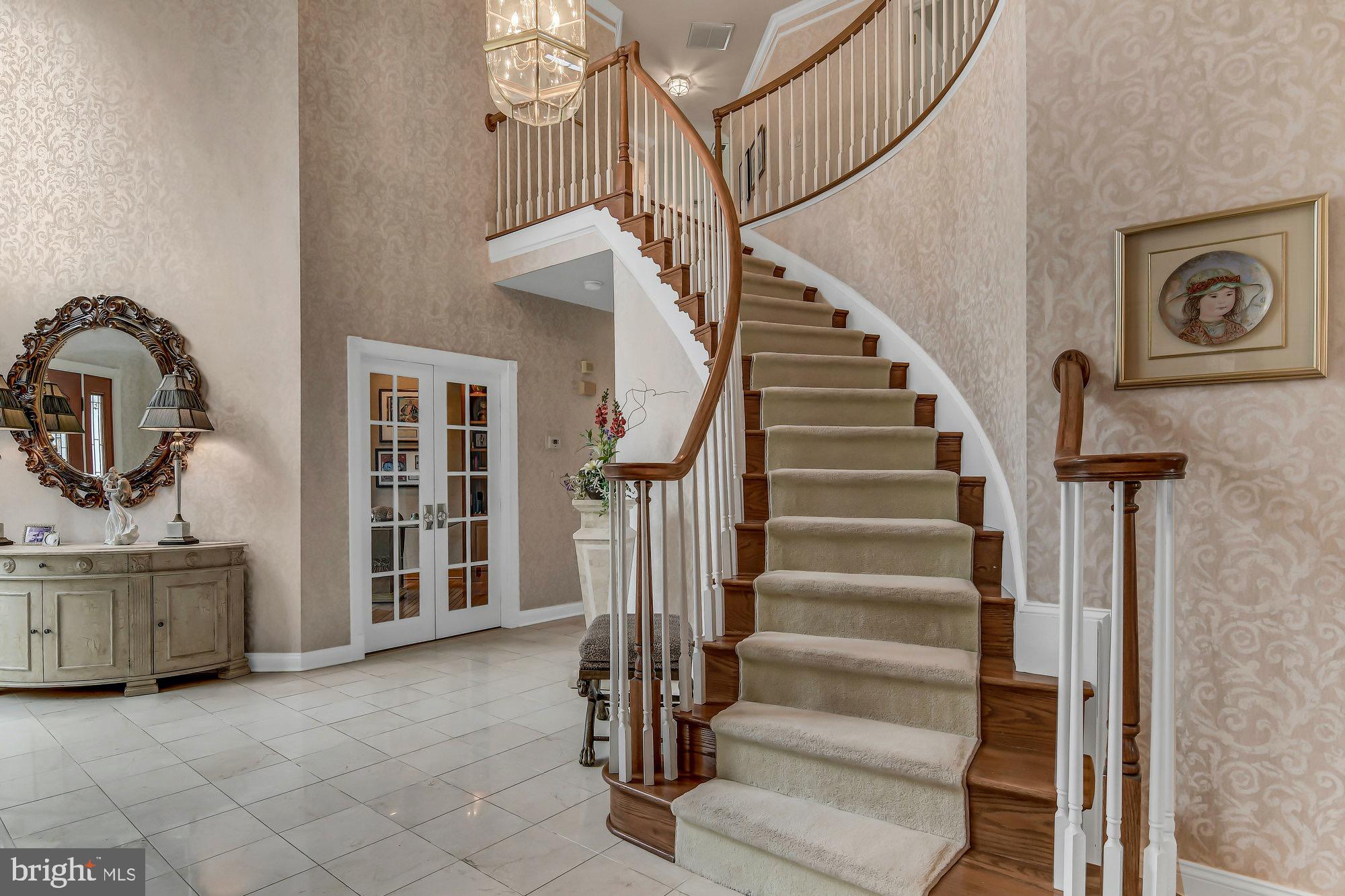 12846 Parapet Way Herndon, VA 20171 - Photo 4 of 72