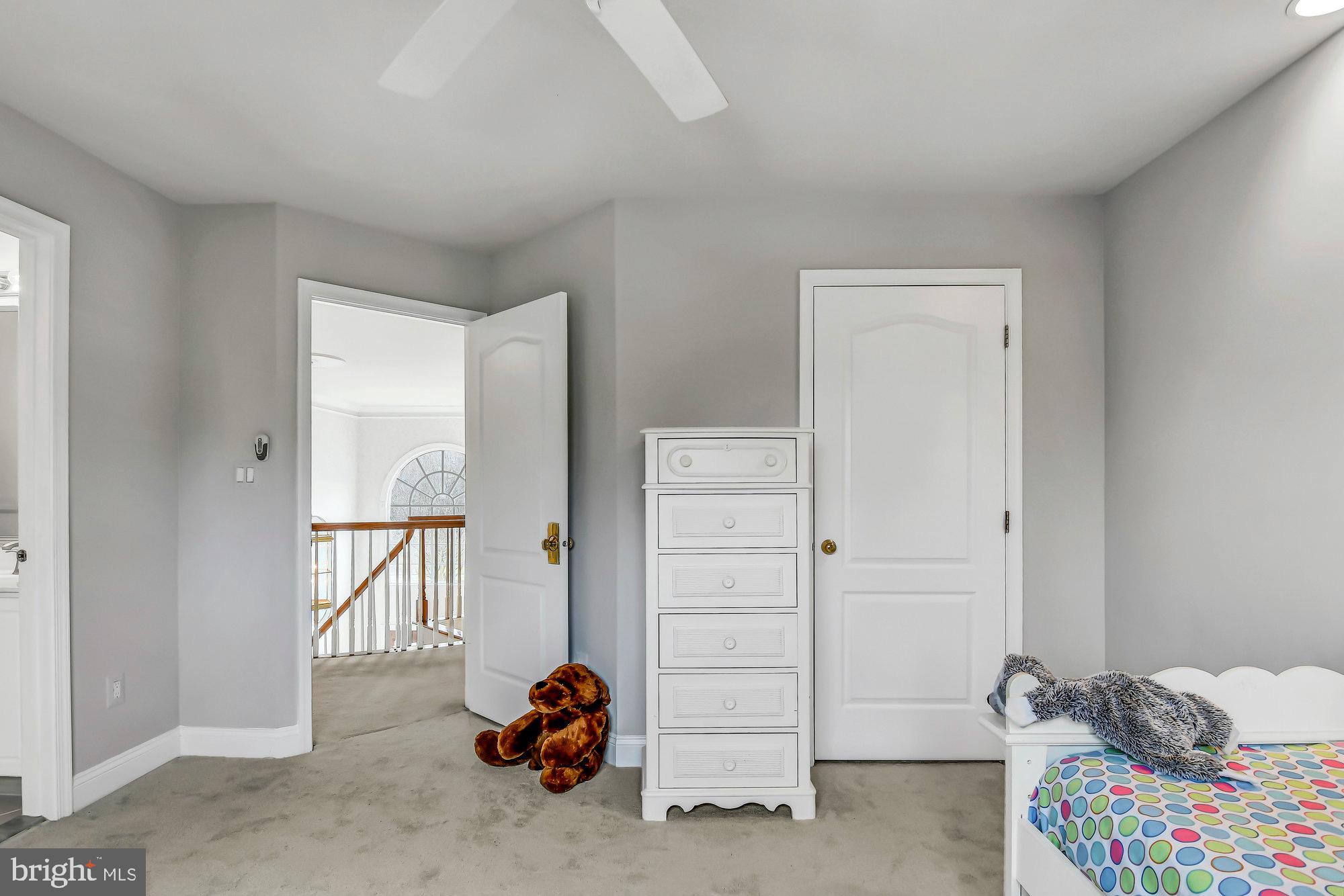 12846 Parapet Way Herndon, VA 20171 - Photo 47 of 72