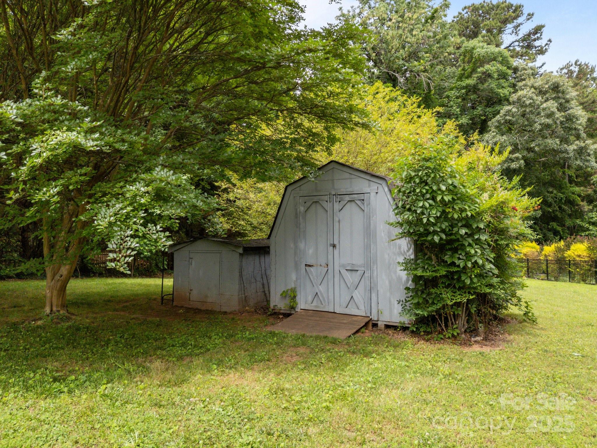 5371 Davidson Road Davidson, NC 28036 - Photo 25 of 27 a house view with a outdoor space