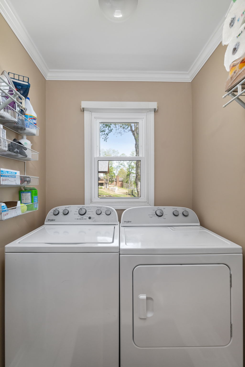 920 County Road 33 Killen, AL 35645 - Photo 24 of 80 a utility room with dryer and washer
