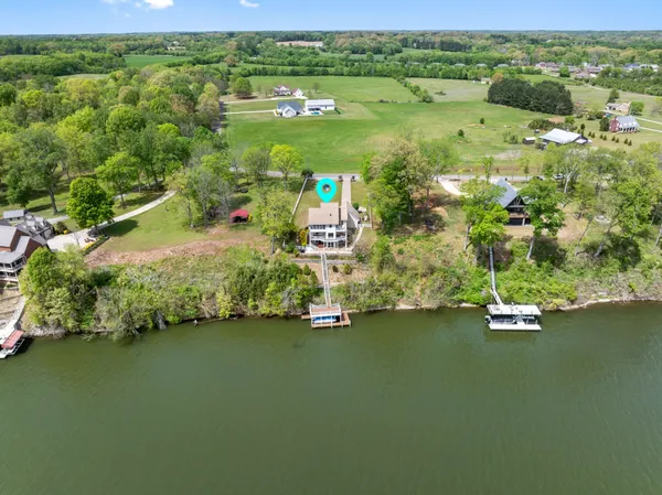 $829,900 | 920 County Road 33, Killen, AL 35645