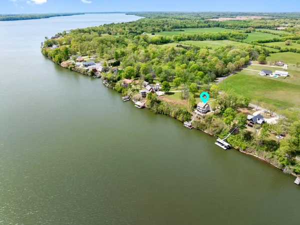 $829,900 | 920 County Road 33, Killen, AL 35645