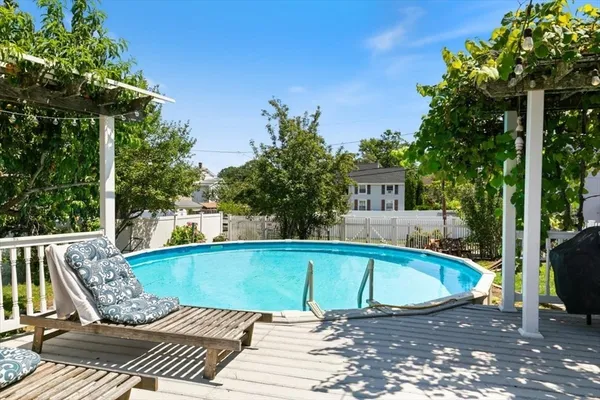 $850,000 | 16 Crescent Avenue, Beverly, MA 01915