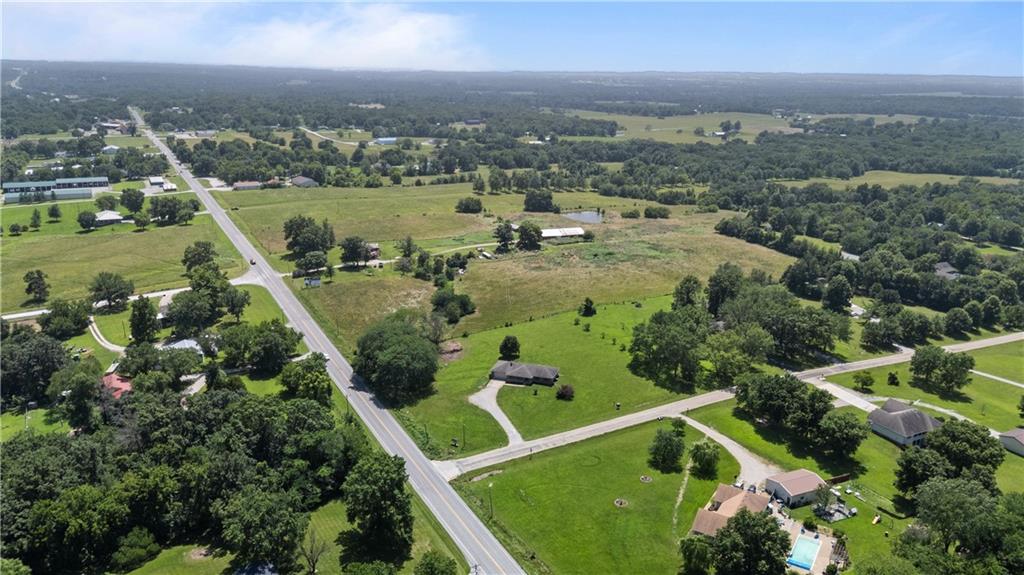 8 Northwest 515th Road Warrensburg, MO 64093 - Photo 18 of 54
