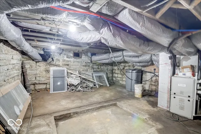 $250,000 | 106 West Washington Street, Fairland, IN 46126