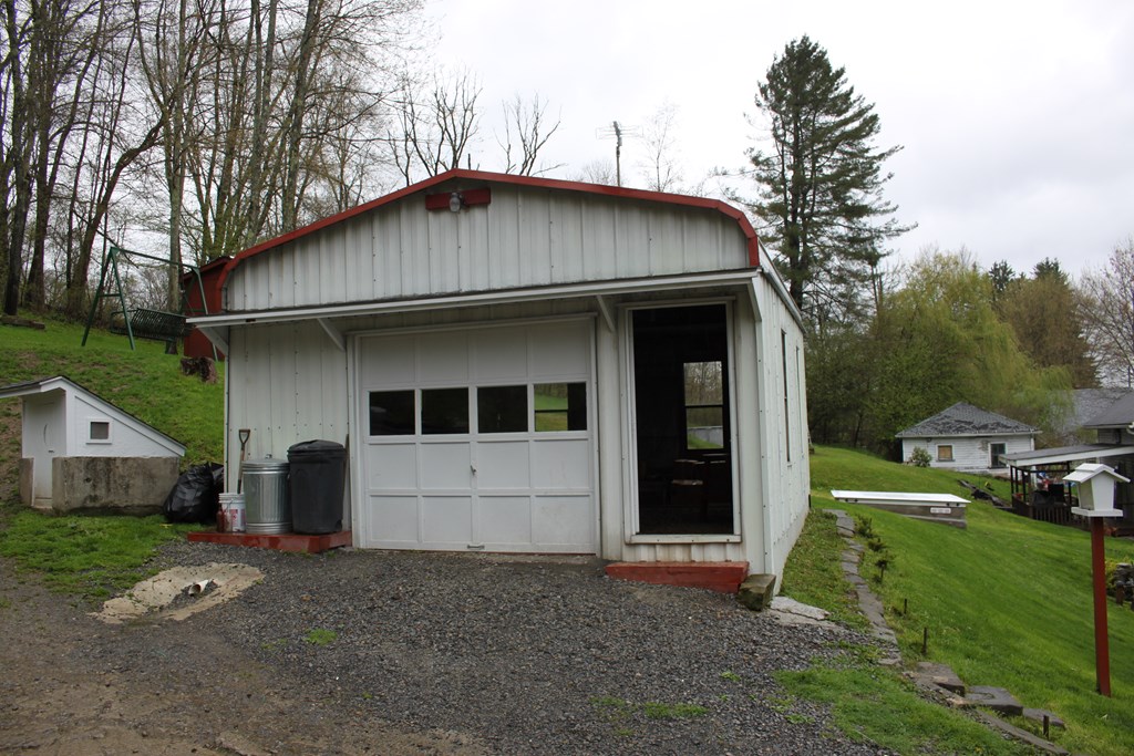 910 Main Street Polk, PA 16342 - Photo 14 of 16 Gallery Image 14