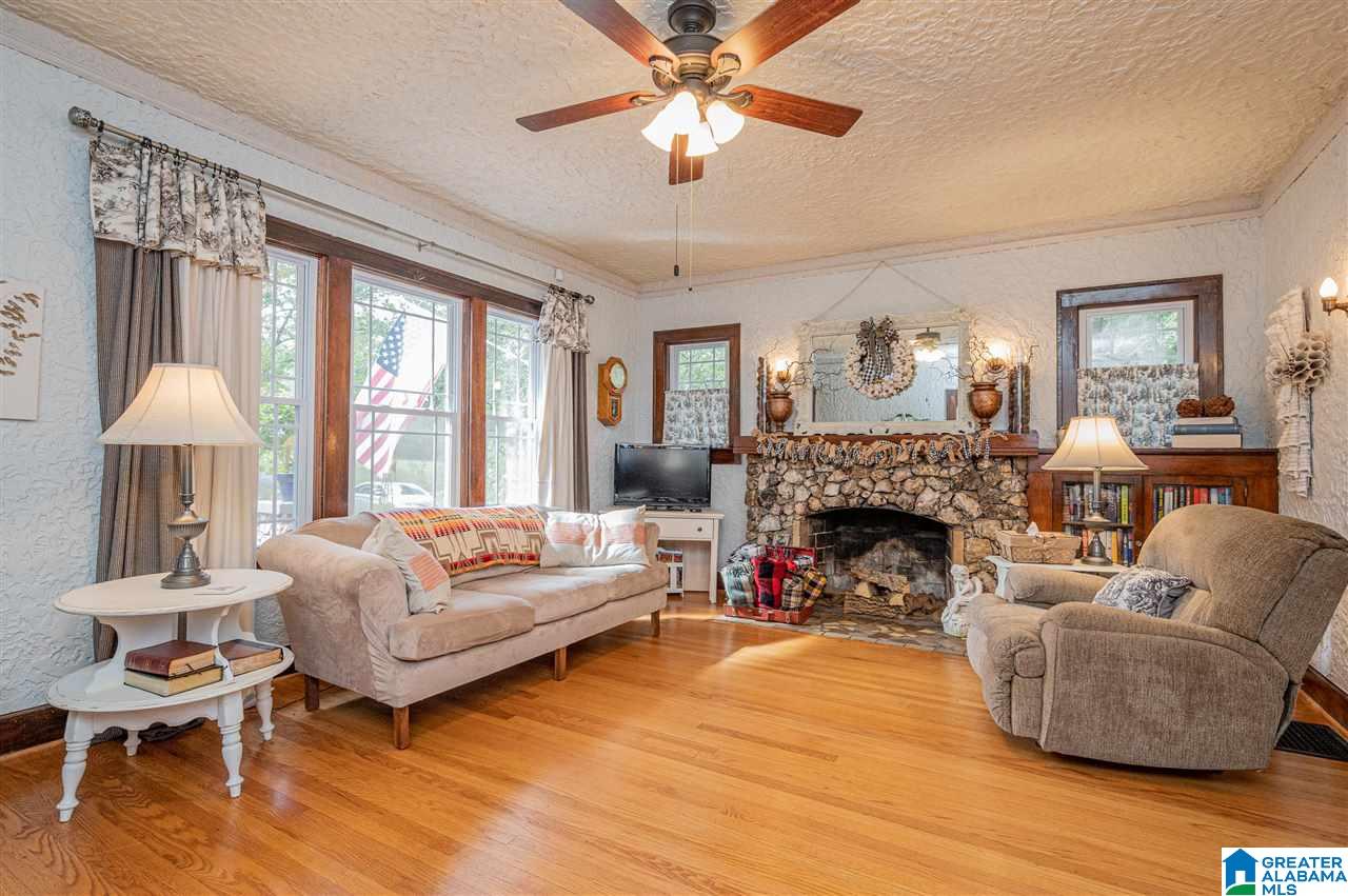 824 Hillcrest Road Birmingham, AL 35235 - Photo 6 of 49