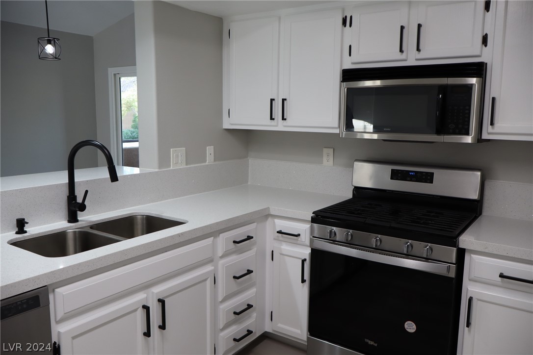 7950 West Flamingo Road, Unit 2033 Las Vegas, NV 89147 - Photo 2 of 23