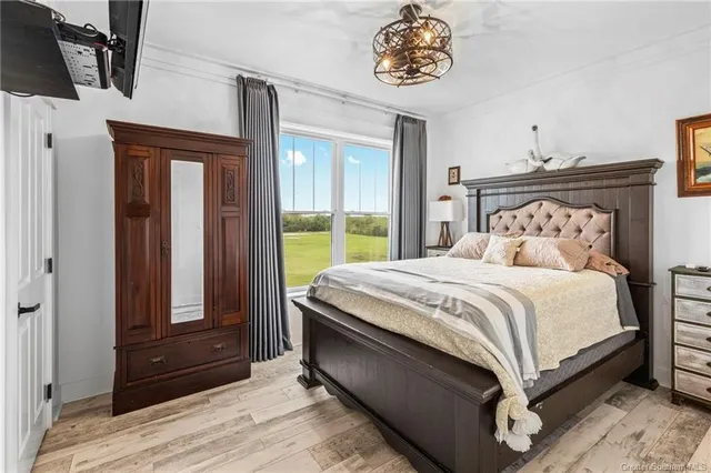 $599,900 | 113 Deltra Hardin Road, Hackberry, LA 70645