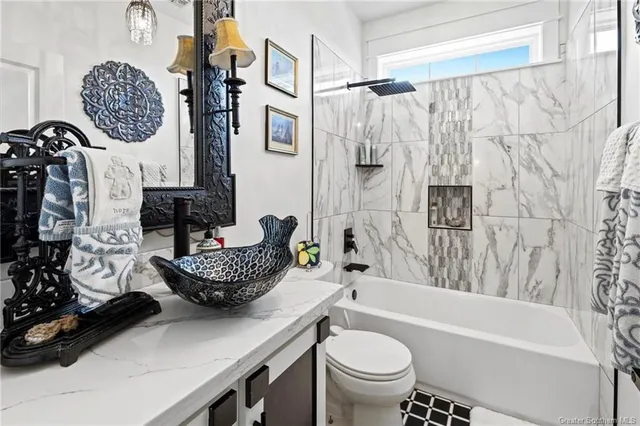 $599,900 | 113 Deltra Hardin Road, Hackberry, LA 70645