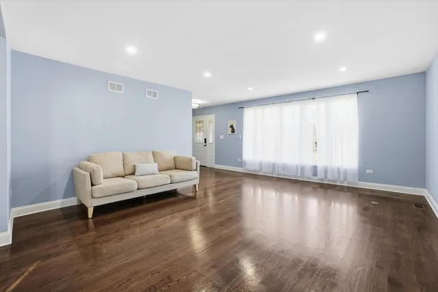 $3,600 | 13141 West Stonewood Drive, Homer Glen, IL 60491