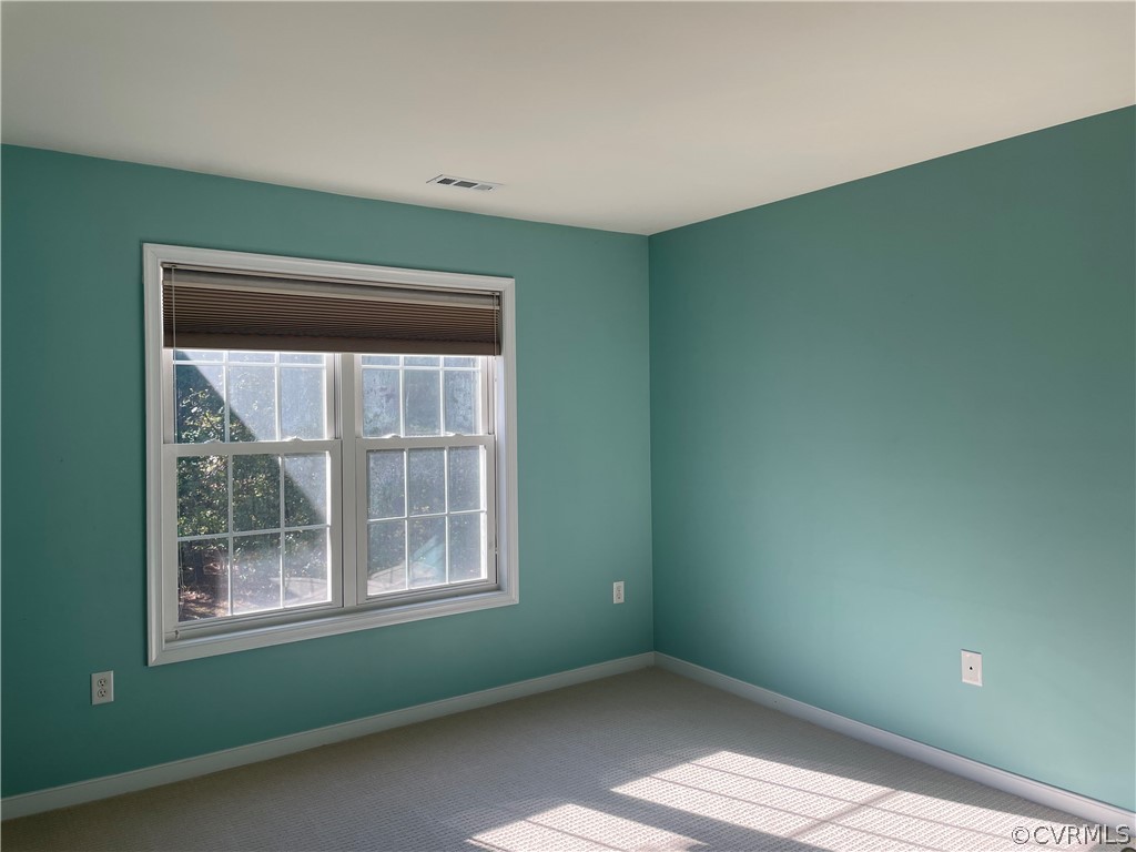13111 Eppes Falls Road Chesterfield, VA 23838 - Photo 8 of 19 a view of an empty room with a window