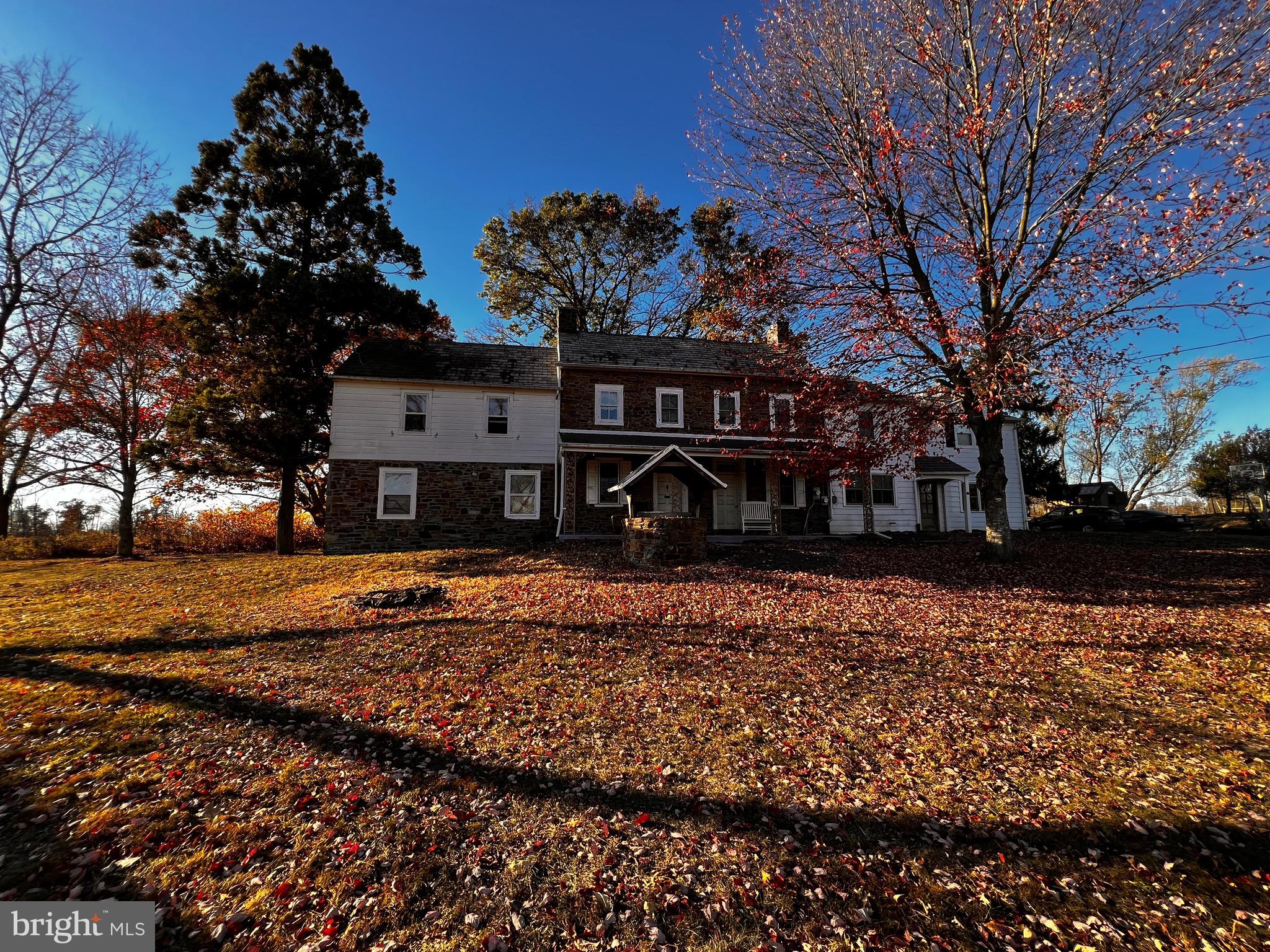 887 Worthington Mill Road Newtown, PA 18940 - Photo 4 of 58 Gallery Image 4