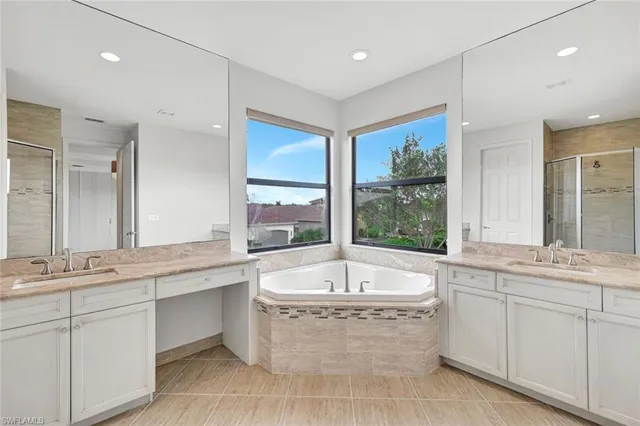 $949,000 | 3430 Tigris Lane, Naples, FL 34119