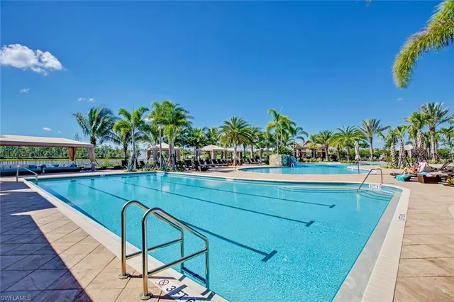 $949,000 | 3430 Tigris Lane, Naples, FL 34119