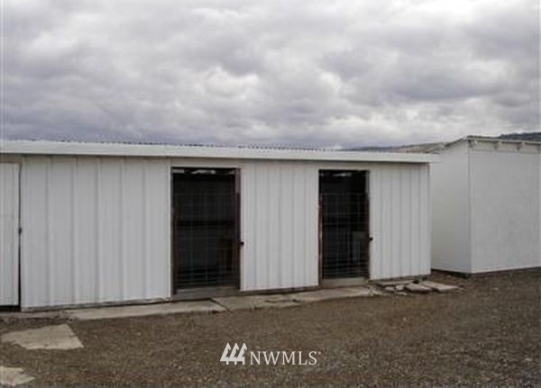 4240 Thorp Cemetery Road Thorp, WA 98946 - Photo 11 of 25 Gallery Image 11