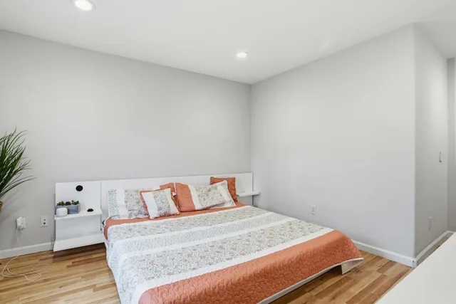 $1,599,888 | 70 Towne Circle, Mountain View, CA 94040