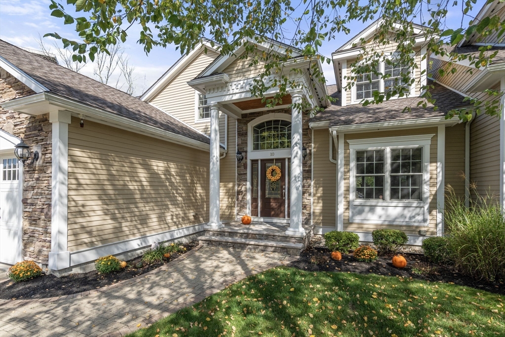 10 Callaway Drive, Unit 10 Middleton, MA 01949 - Photo 4 of 42