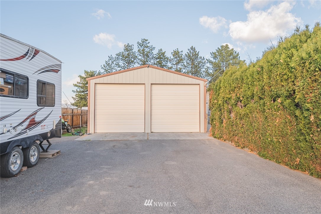 2178 Hamilton Road Northeast Moses Lake, WA 98837 - Photo 32 of 35 Gallery Image 32