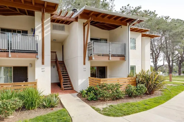 $695,000 | 1710 South El Camino Real, Unit 108, Encinitas, CA 92024