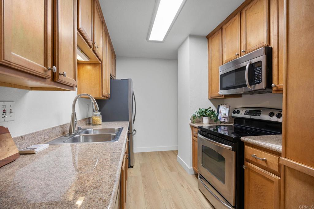 1710 South El Camino Real, Unit 108 Encinitas, CA 92024 - Photo 7 of 32