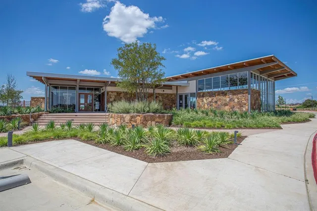 $465,000 | 4320 Cozy Pine Drive, Northlake, TX 76262