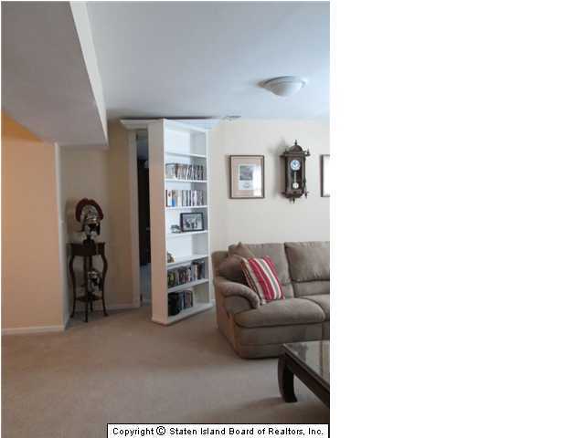 2210 Clove Road Staten Island, NY 10305 - Photo 16 of 18 Additional Photo