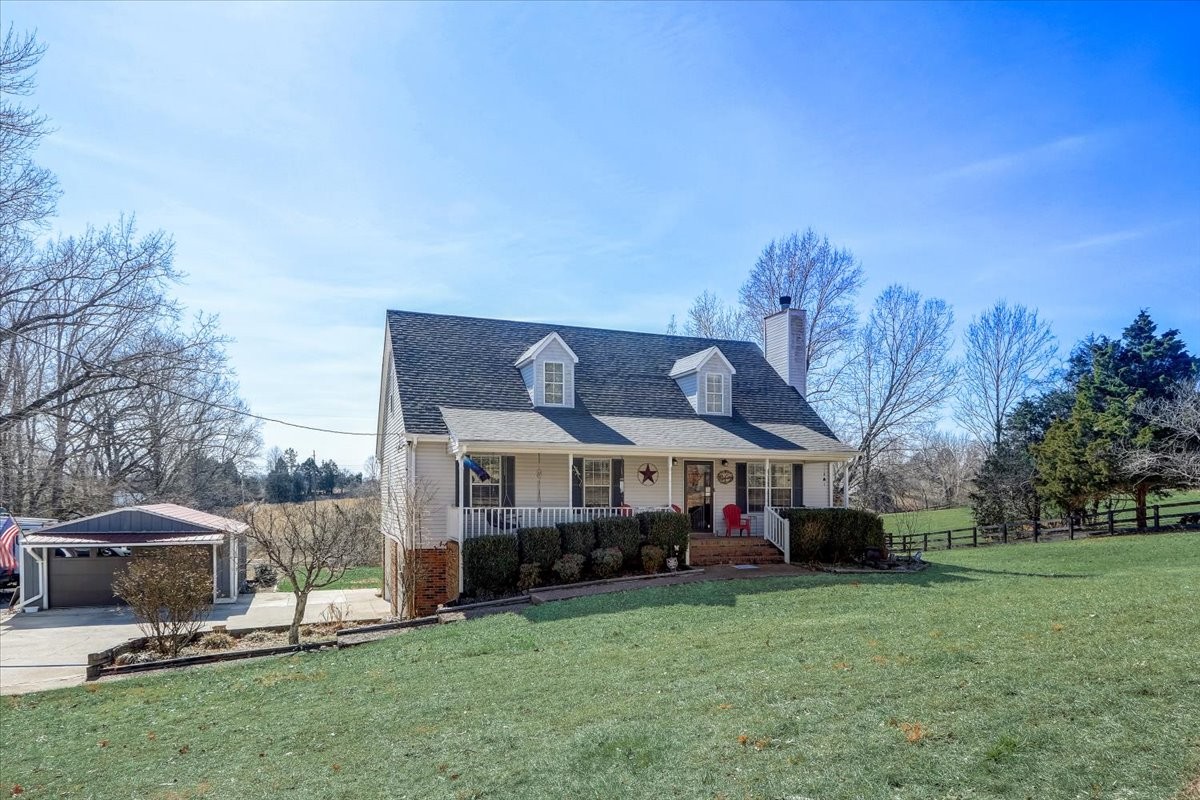 1926 Jones Creek Road Dickson, TN 37055 - Photo 2 of 45 Gallery Image 2