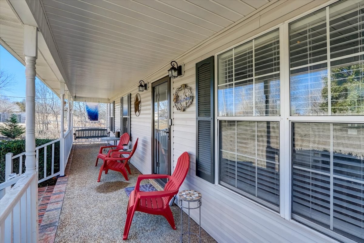 1926 Jones Creek Road Dickson, TN 37055 - Photo 6 of 45 Gallery Image 6