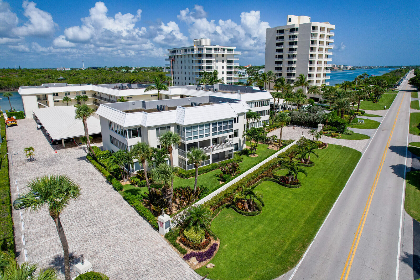 325 South Beach Road, Unit 206 Tequesta, FL 33469 - Photo 2 of 45 02_Aerial_2_mls