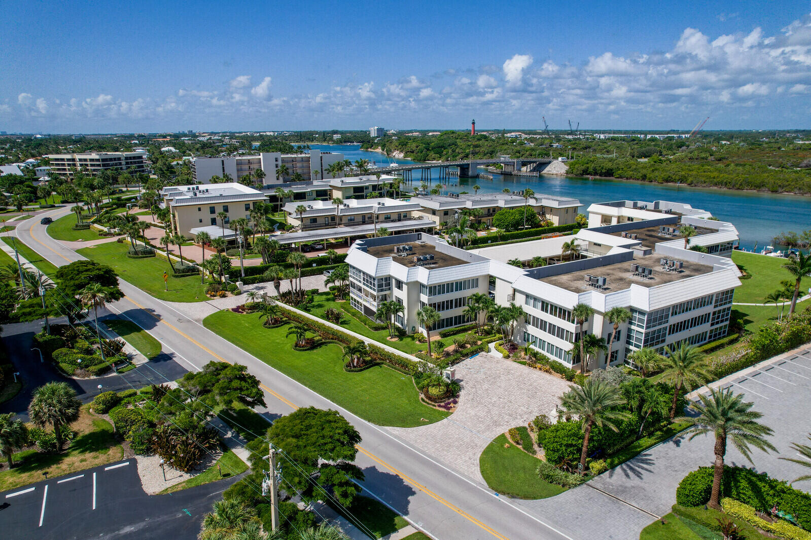 325 South Beach Road, Unit 206 Tequesta, FL 33469 - Photo 3 of 45 03_Aerial_3_mls