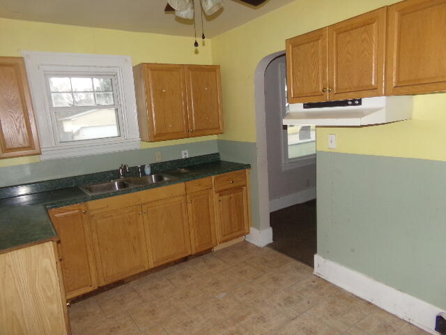 1015 Rodgers Drive Springfield, OH 45503 - Photo 13 of 16 106_5350