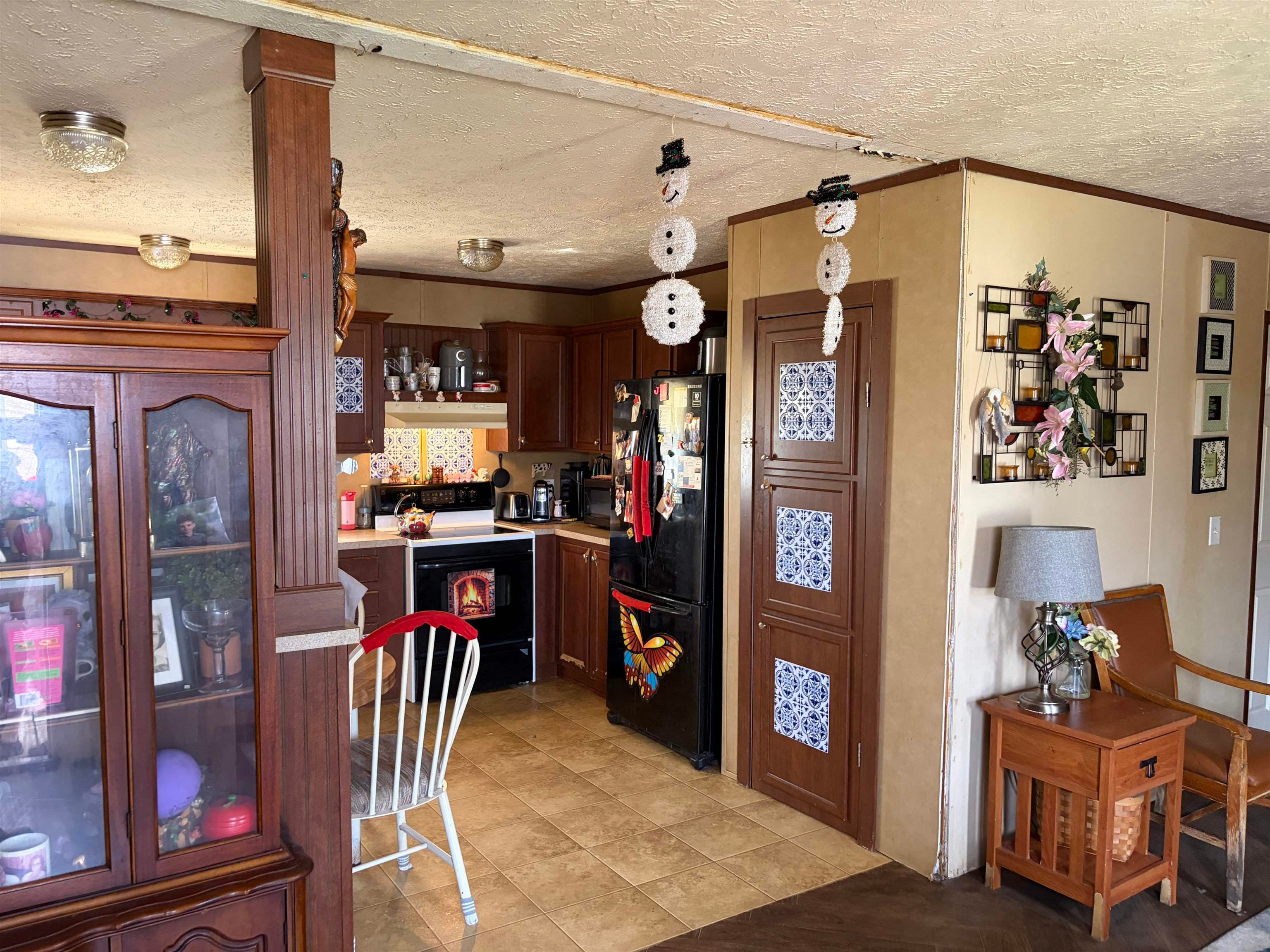 701 Paca Street Pulaski, VA 24301 - Photo 4 of 15 Gallery Image 4