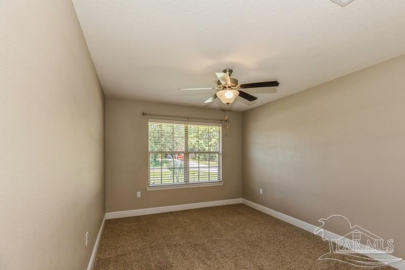 2012 Cardinal Lane Navarre, FL 32566 - Photo 31 of 44