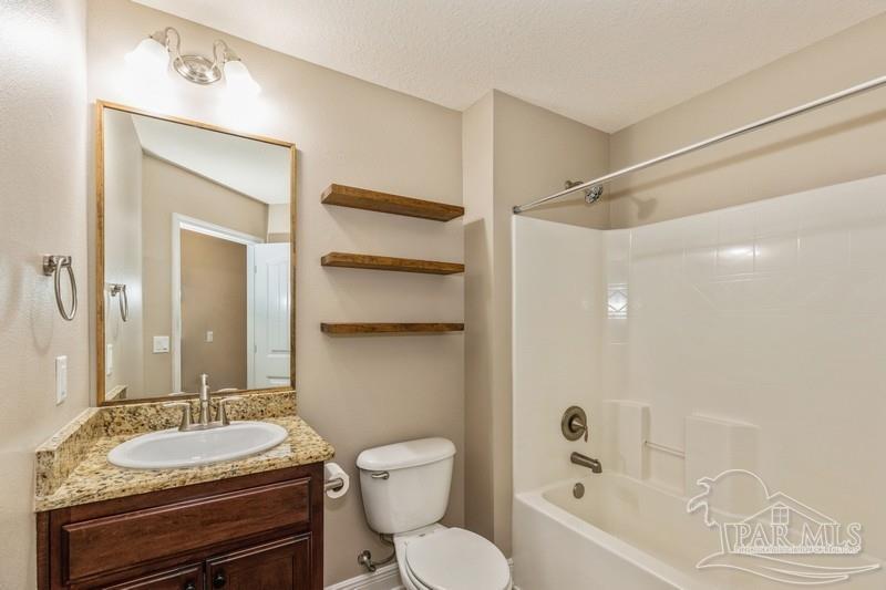 2012 Cardinal Lane Navarre, FL 32566 - Photo 33 of 44