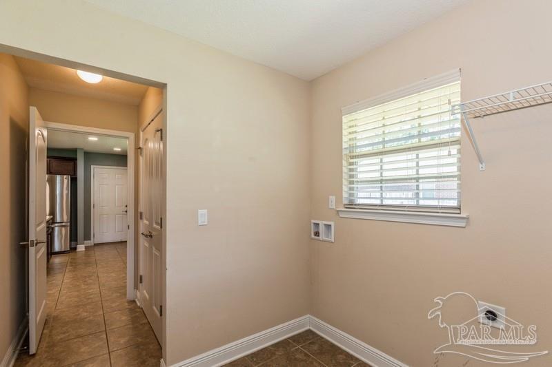 2012 Cardinal Lane Navarre, FL 32566 - Photo 41 of 44