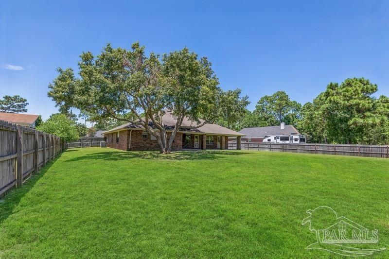 2012 Cardinal Lane Navarre, FL 32566 - Photo 43 of 44