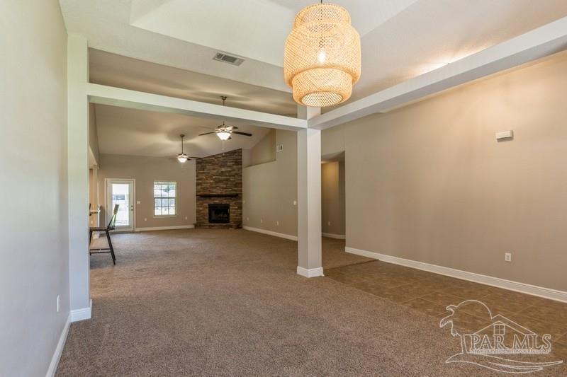 2012 Cardinal Lane Navarre, FL 32566 - Photo 5 of 44