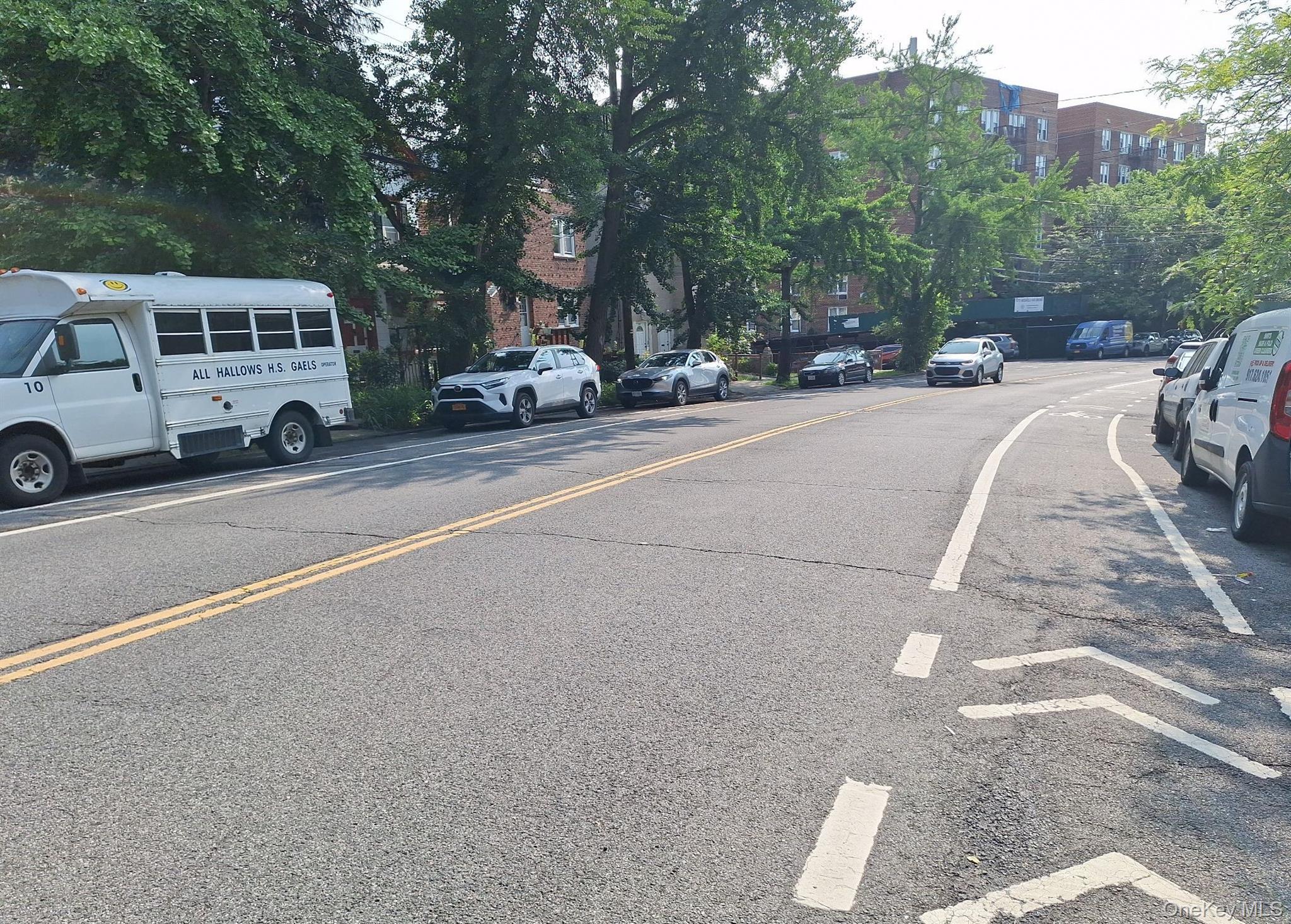 5730 Mosholu Avenue, Unit 6A Bronx, NY 10471 - Photo 4 of 4