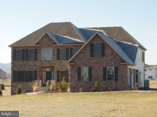 860 Burnt House Road Carlisle, PA 17015 - Photo 2 of 9 Gallery Image 2