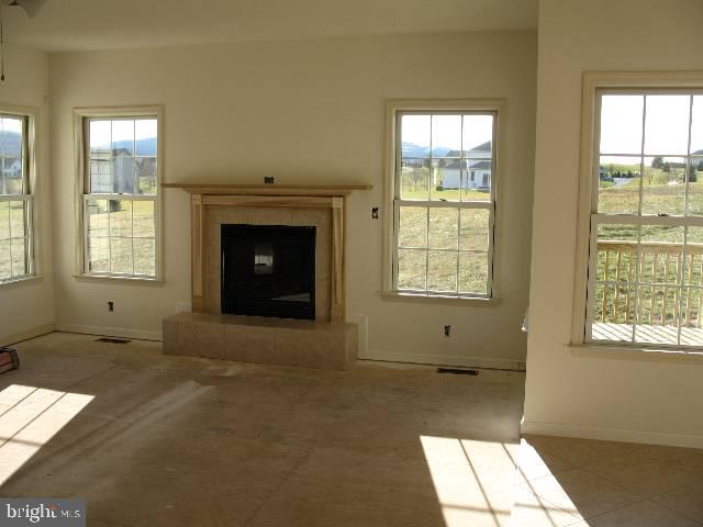 860 Burnt House Road Carlisle, PA 17015 - Photo 4 of 9 Gallery Image 4