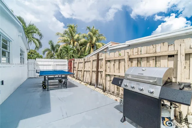 a bench sitting in front of a building