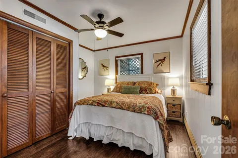 $1,395,000 | 462 Charlotte Drive, Lake Lure, NC 28746